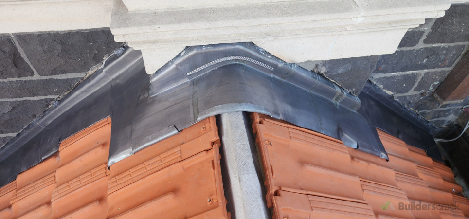 Code 7 lead apron flashings