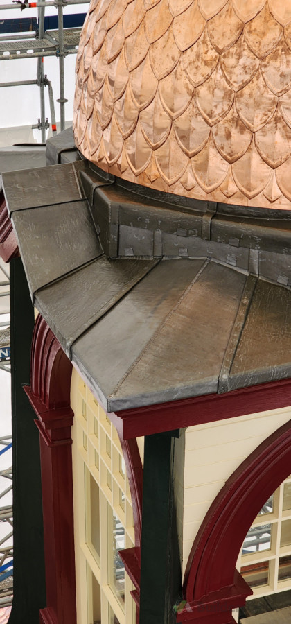 Code 6 lead bace flashing to main tower