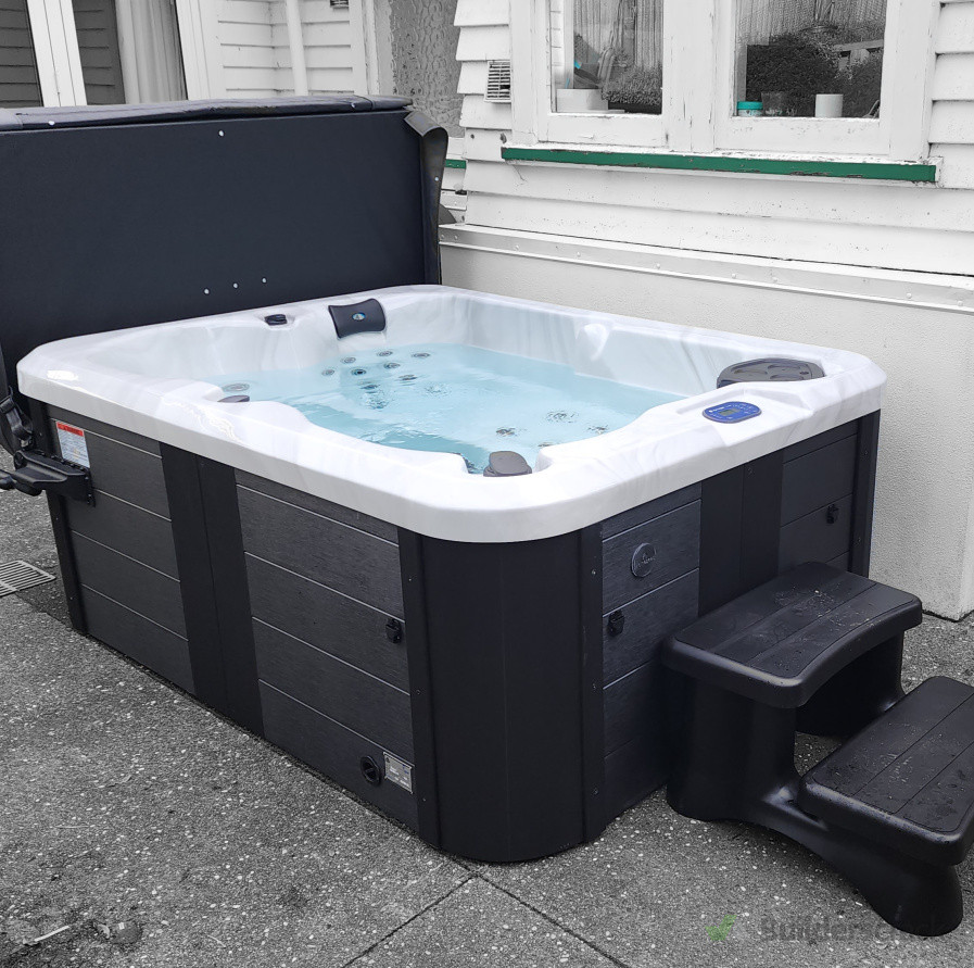 Spa pool installation