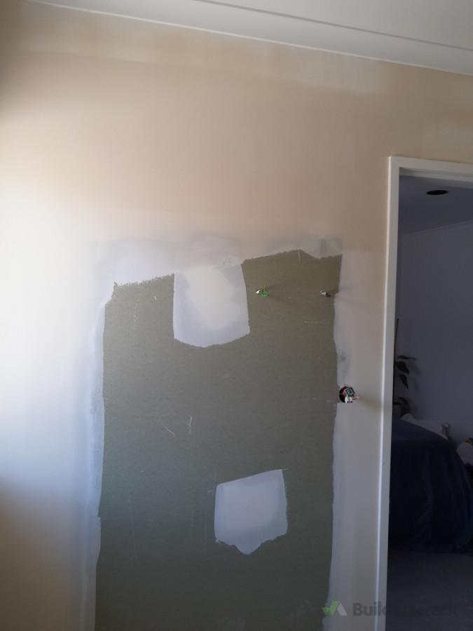 Bathroom patch 1 wall