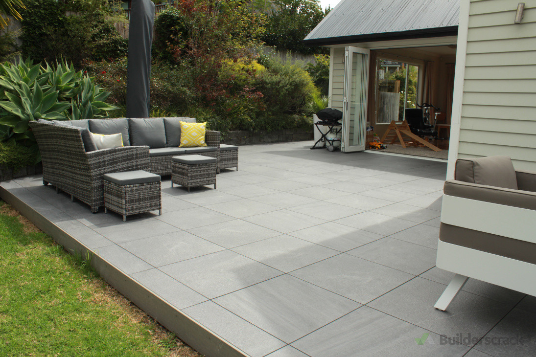Residential tile deck on aluminium frame