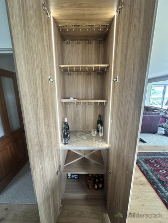 Additional drinks area