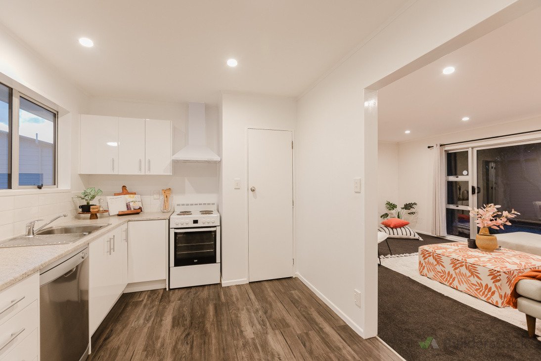 Rangehood and oven install