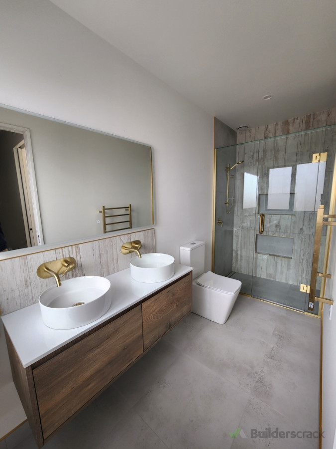 Herridge Street Ensuite