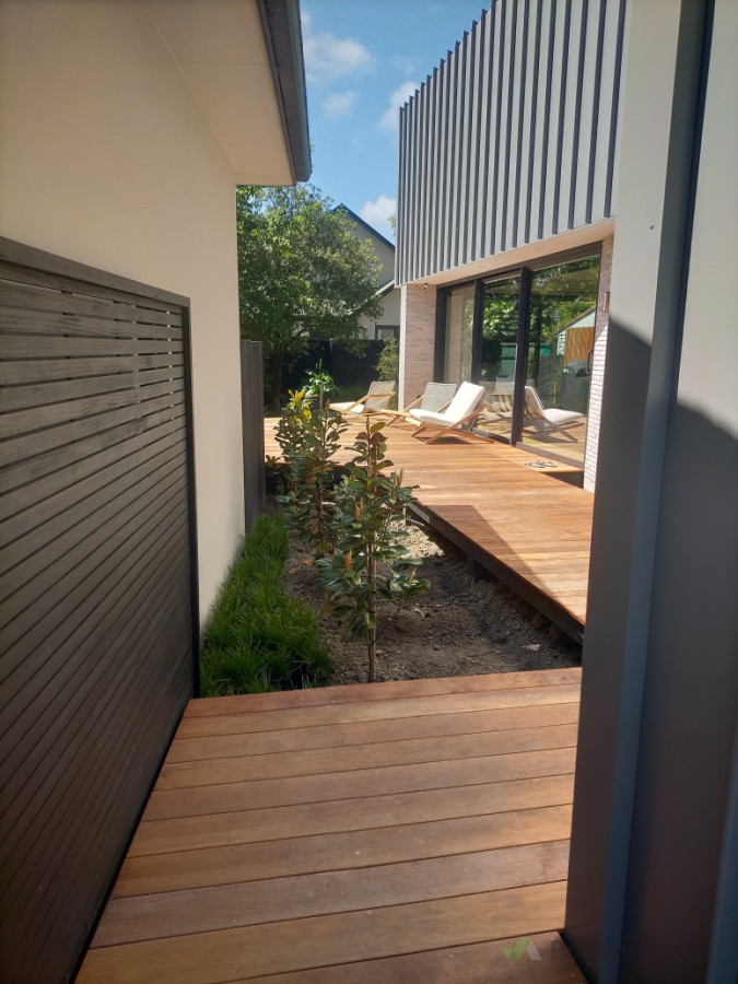 Boardwalk kwila deck