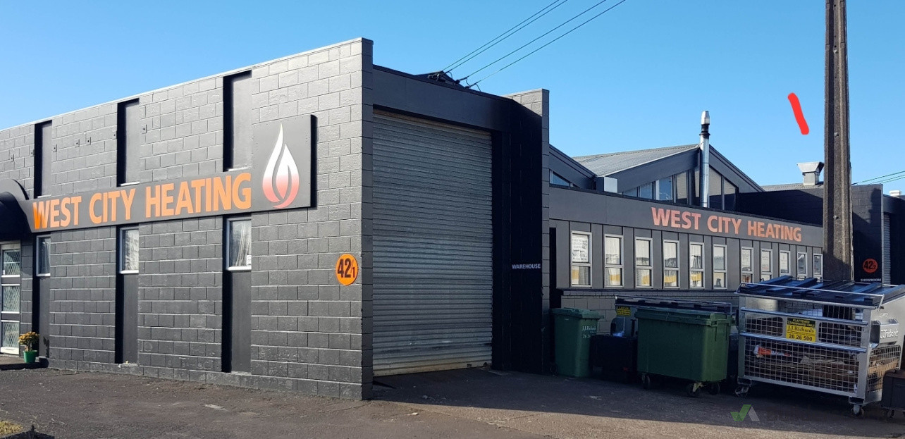 This is the same building as the other photo