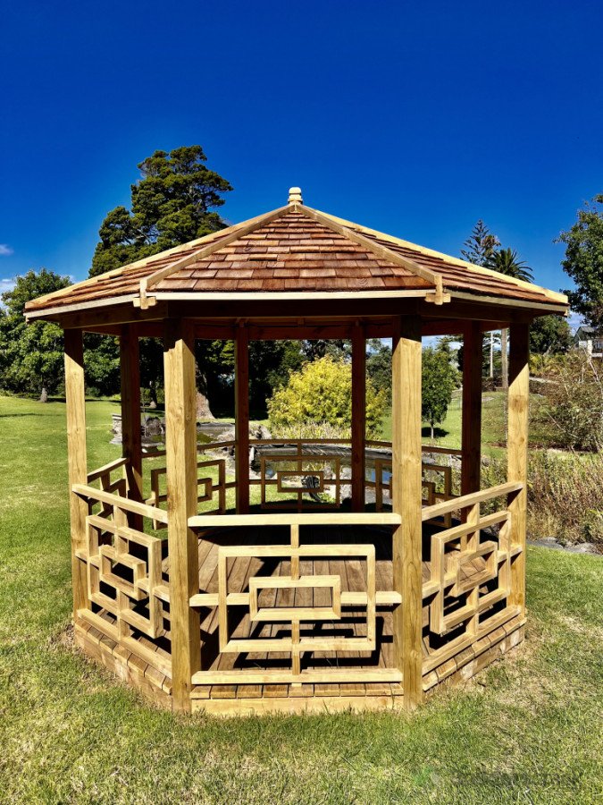 Custom-made large octagonal gazebo with Canadian cedar shingles