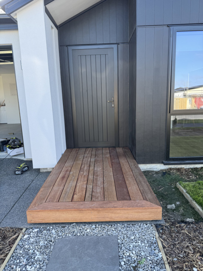 Front deck