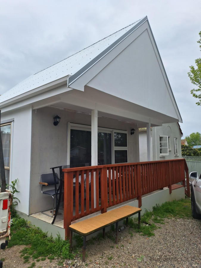 Extra room , supply n built