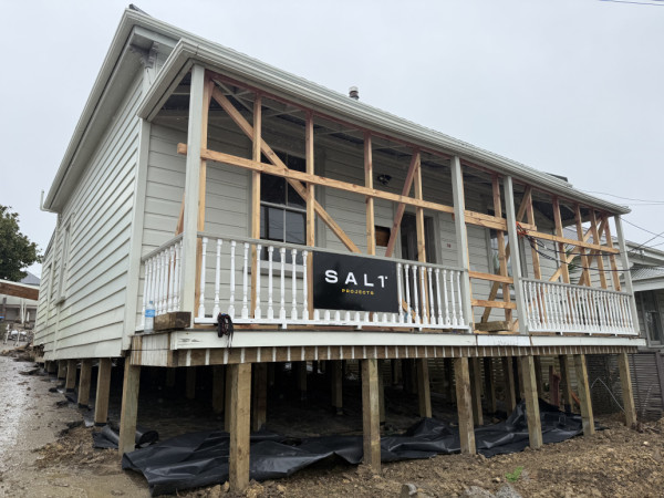Bungalow on its new foundations