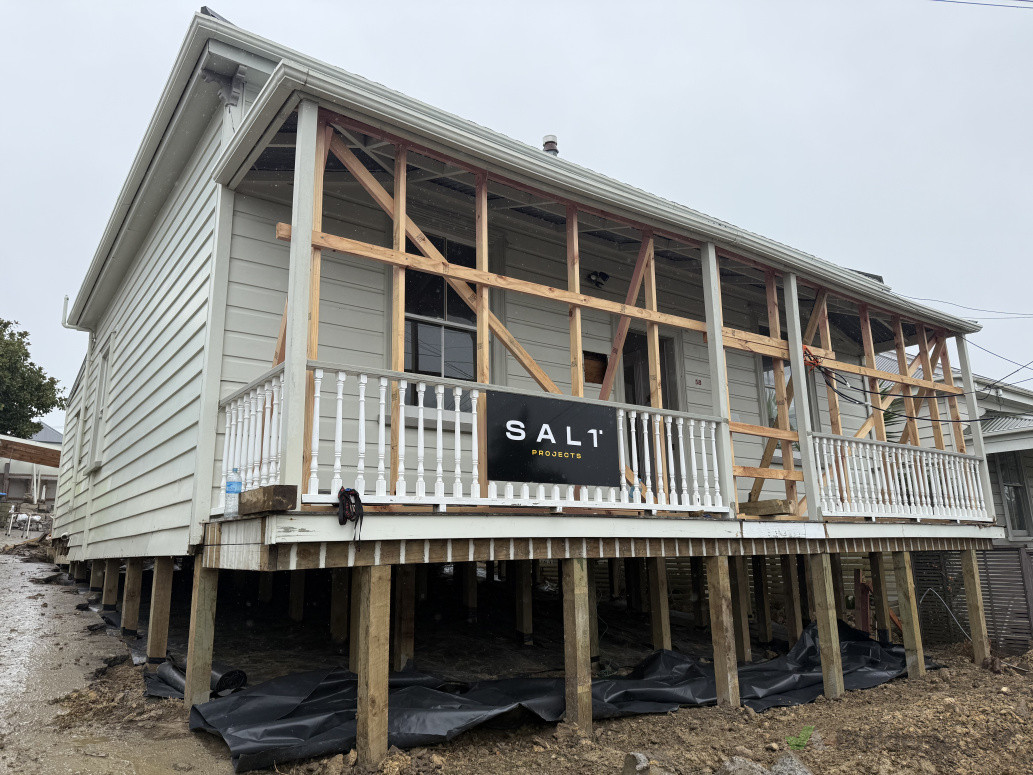 Bungalow on its new foundations