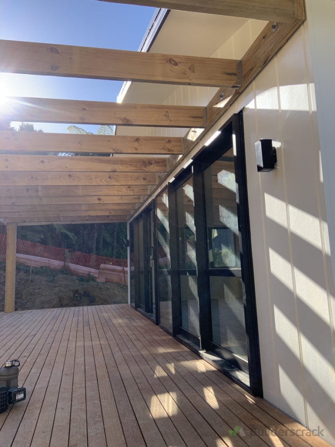 Building beauty one step at a time: seamless installation of stainless hangers on our pergola, proving that attention to detail makes all the difference! 🌟🔩
