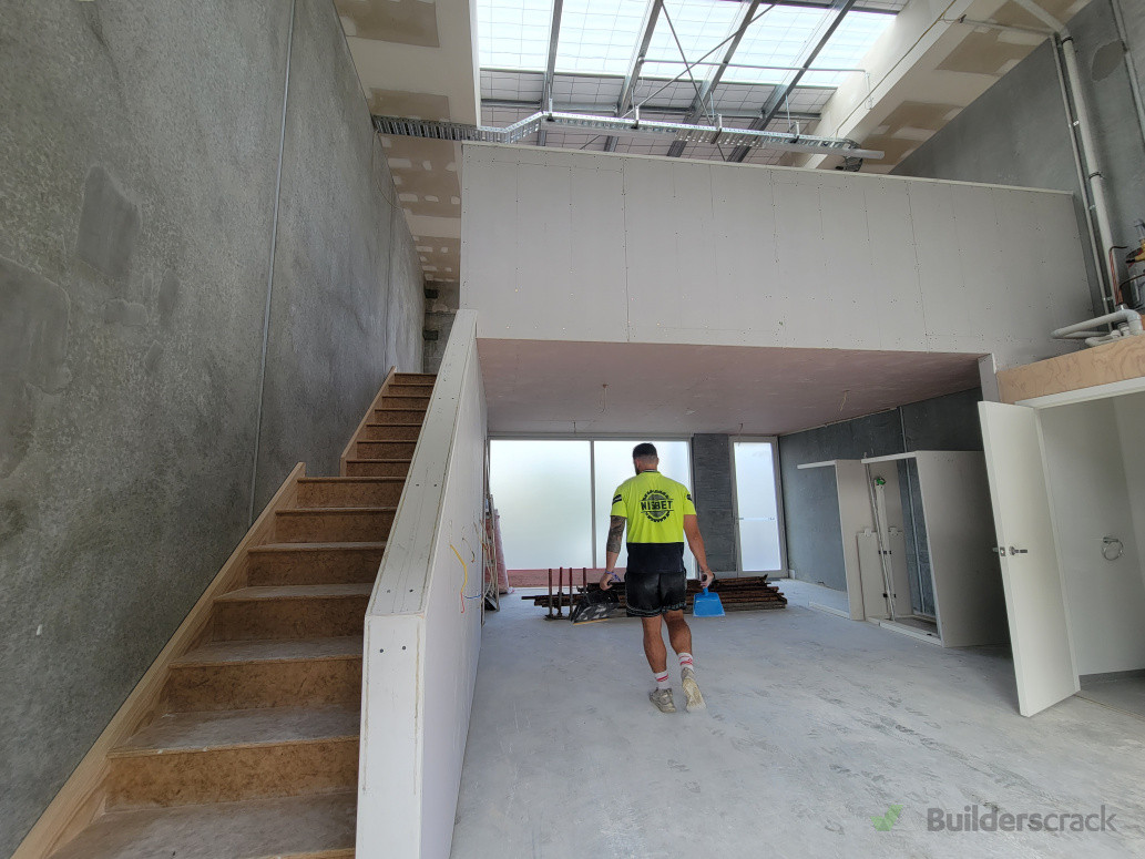 Workshop mezzanine floor