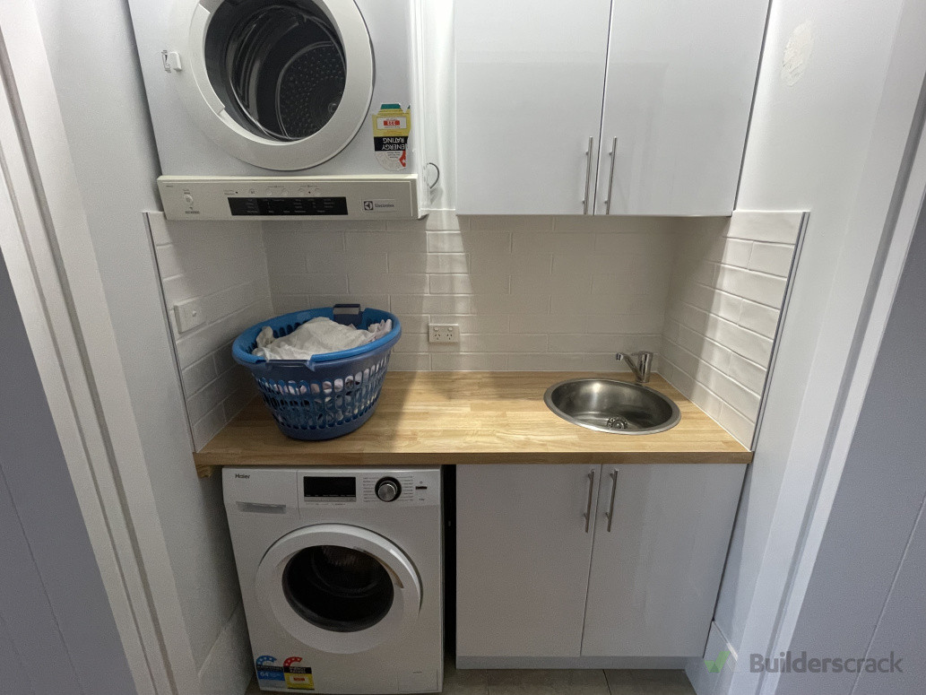 Small laundry renovation