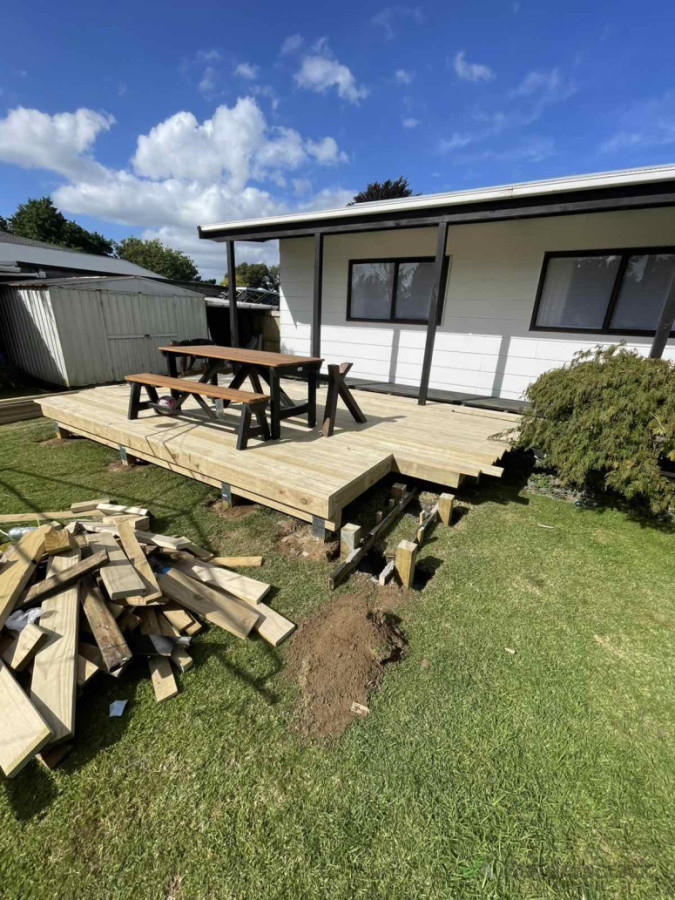 Stairs for the deck extension
