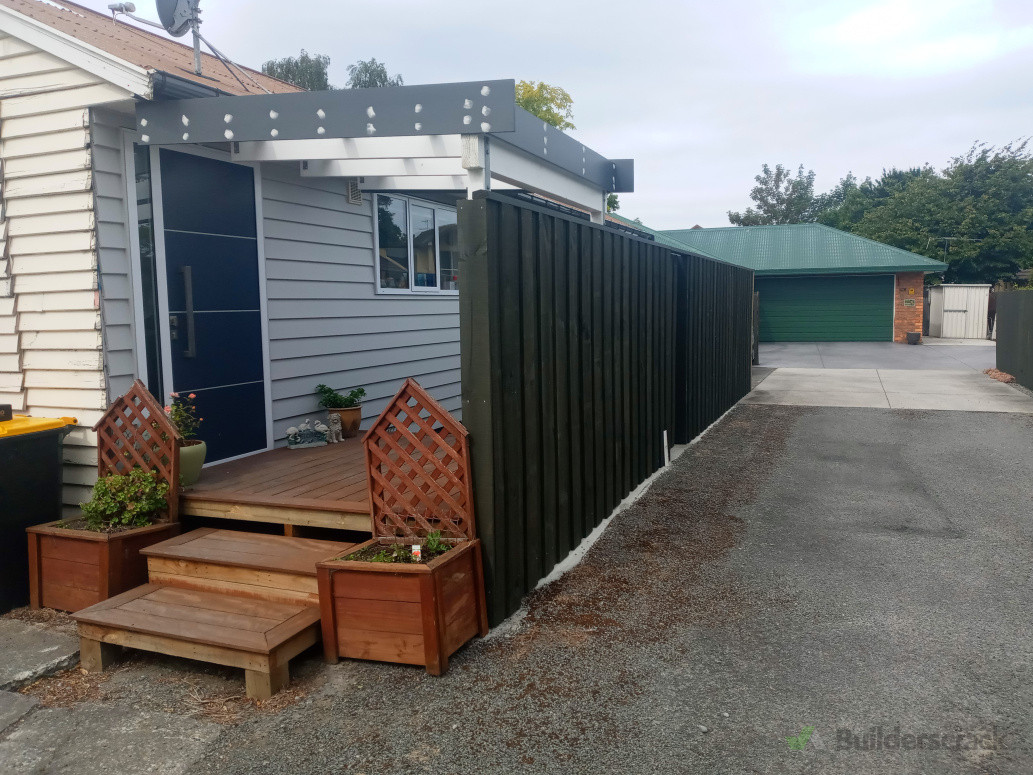 Fence and pergola Job