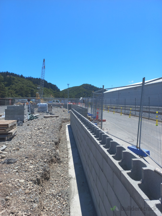 Foundation block wall