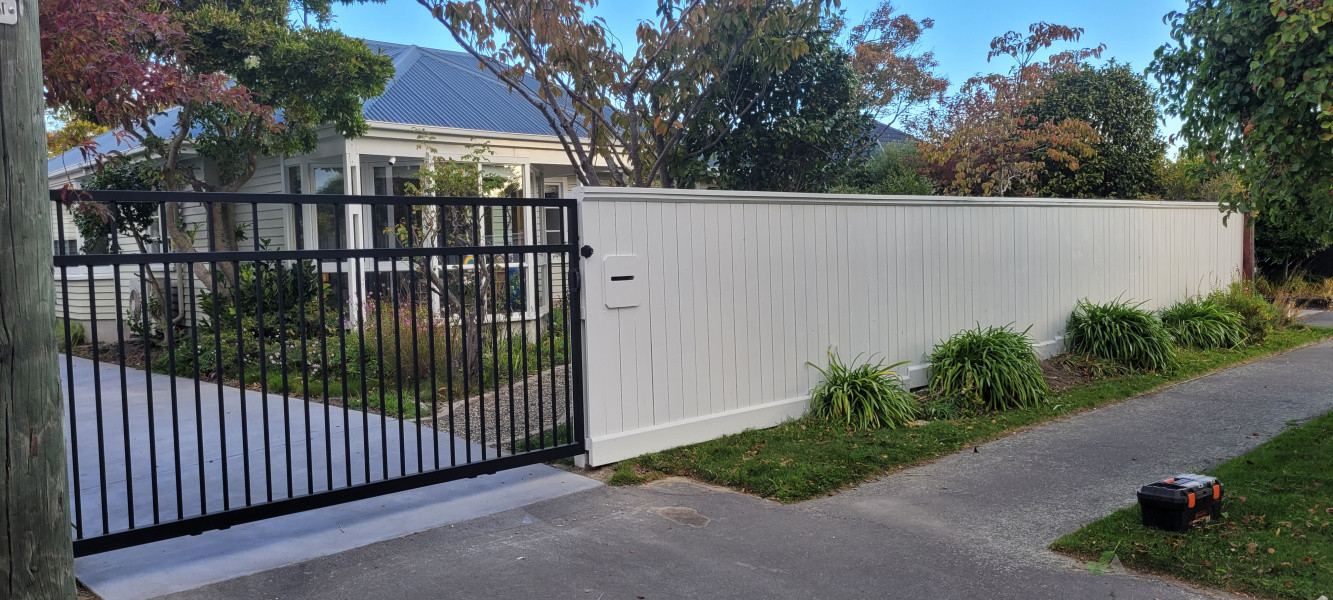 Fence and gate install