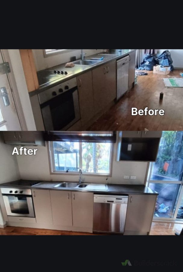 Kitchen deep cleaning