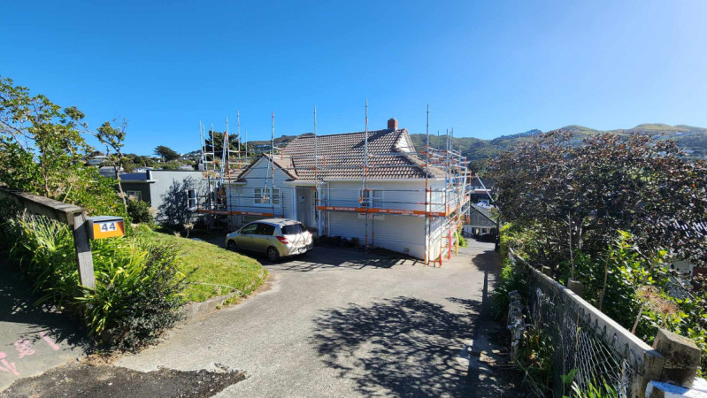 Exterior painting and scaffolding in Johnsonville