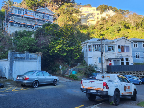 Scaffolding in Aro Valley, Wellington