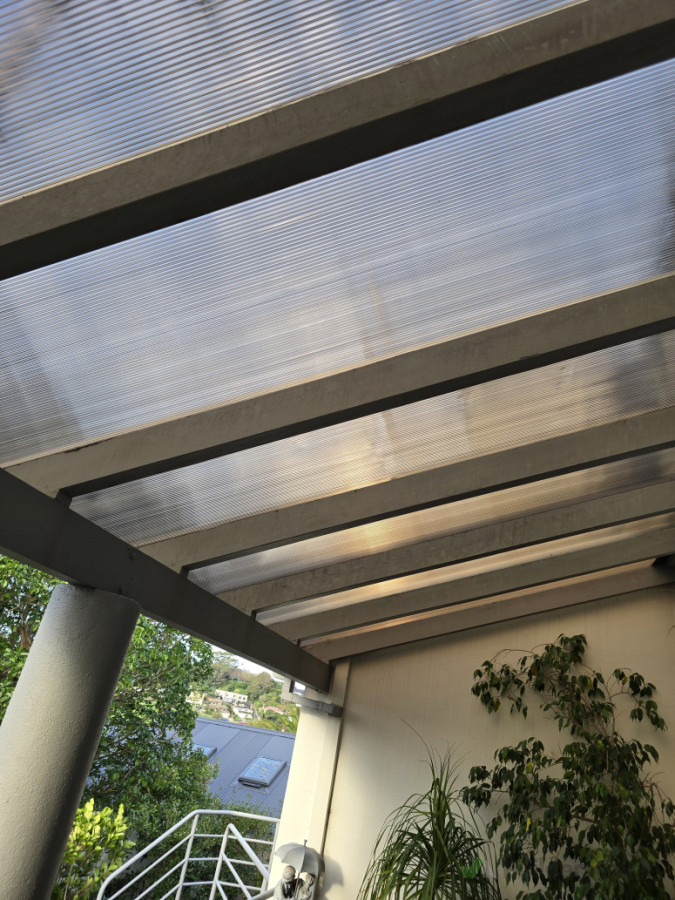 Twinwall polycarbonate roof