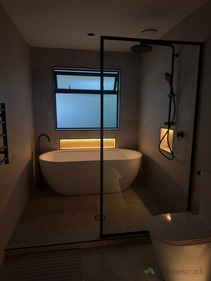 Tiled wet area shower and bath plinth