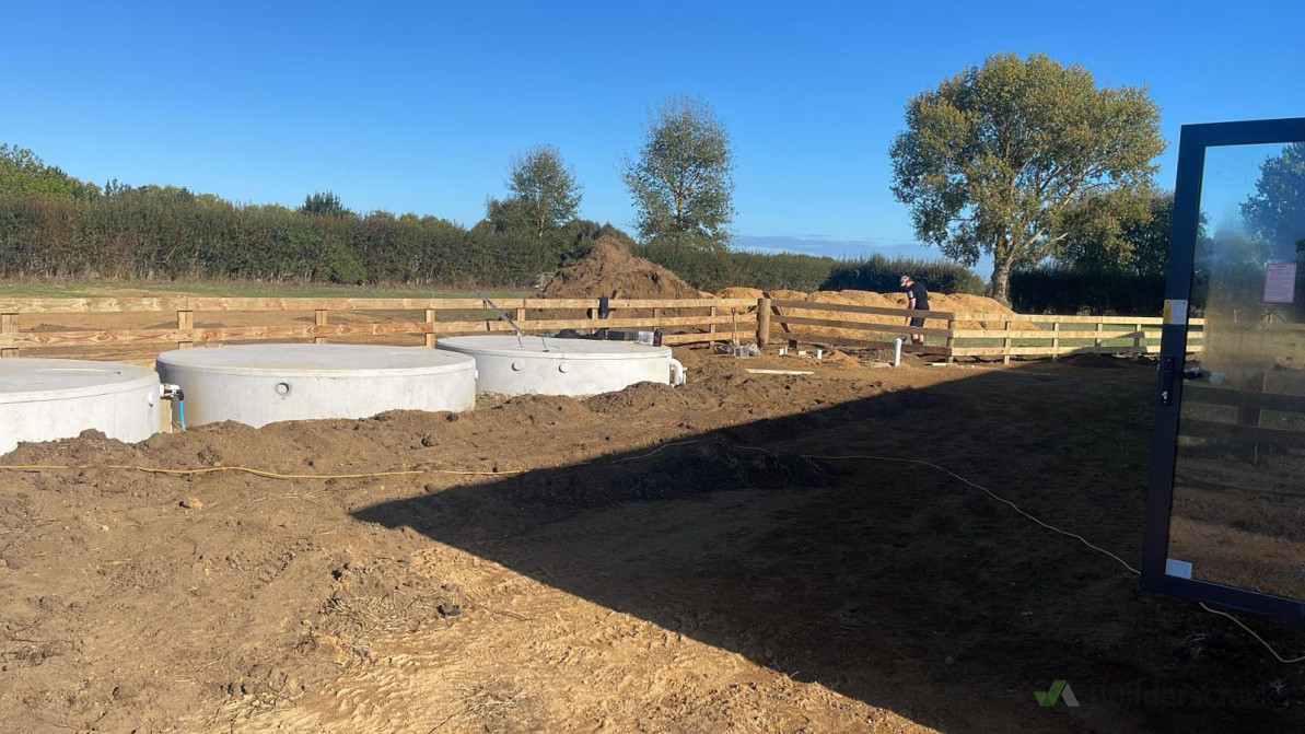 Farm fencing