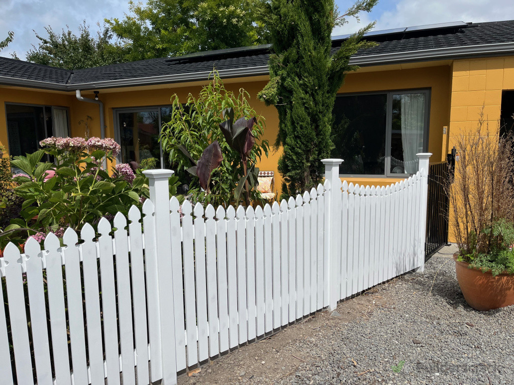 Picket fence