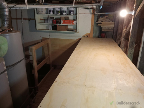 18mm Plywood work surface