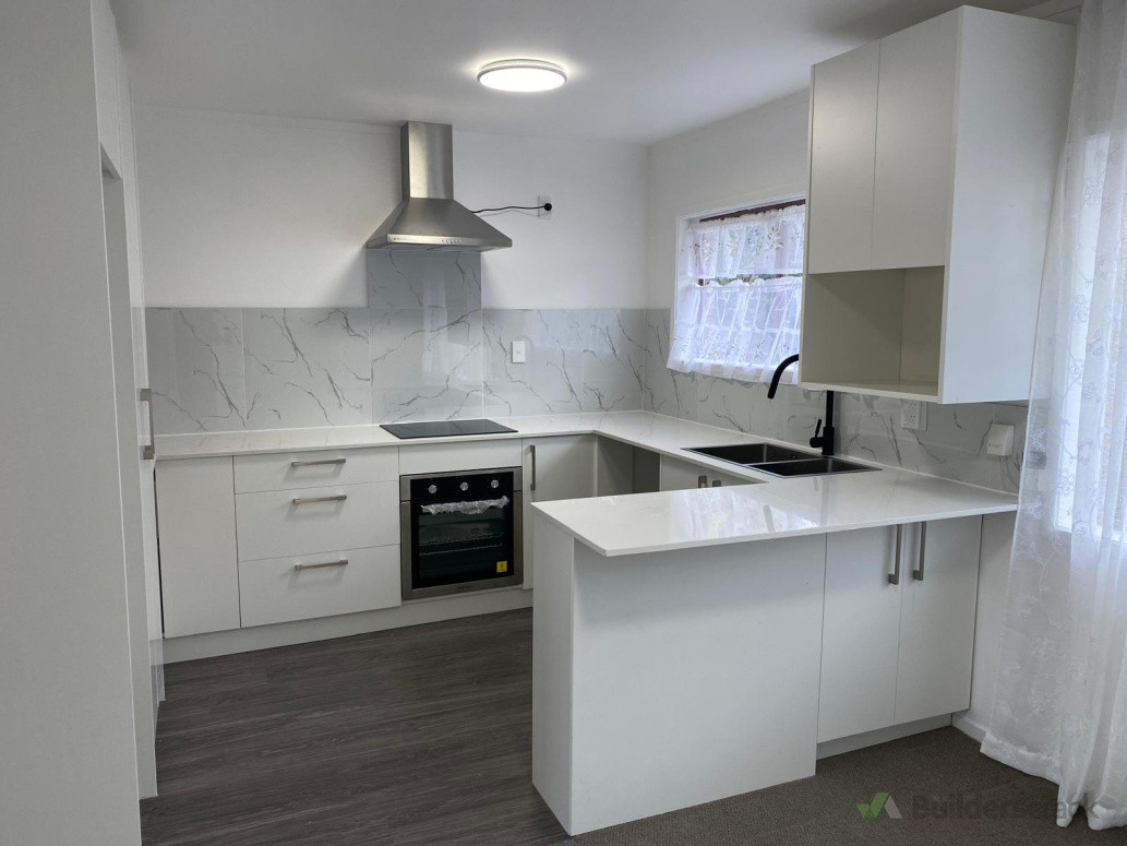 Budget kitchen by Kitchen Experts