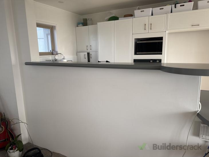 Bench Top Riser Post New bench top and remove small riser wall (#1106619) | Builderscrack