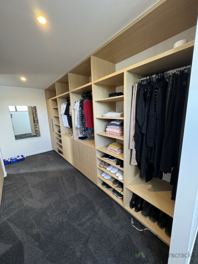 Master Walk-in Wardrobe