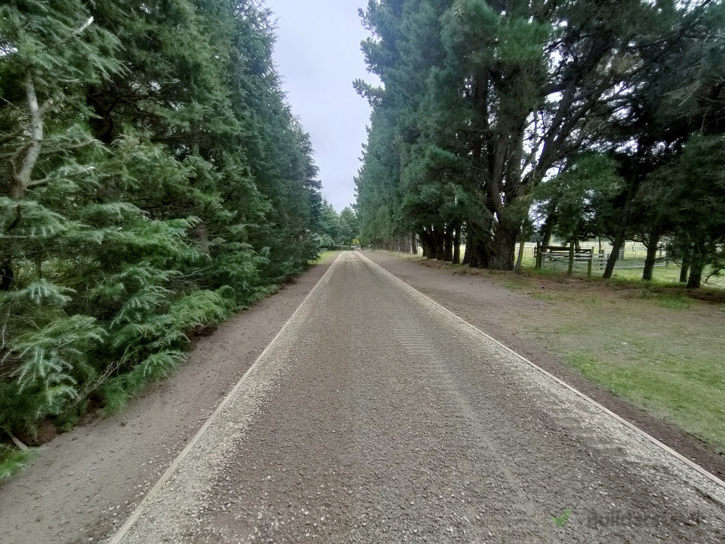 Long drive way rebuilds and new