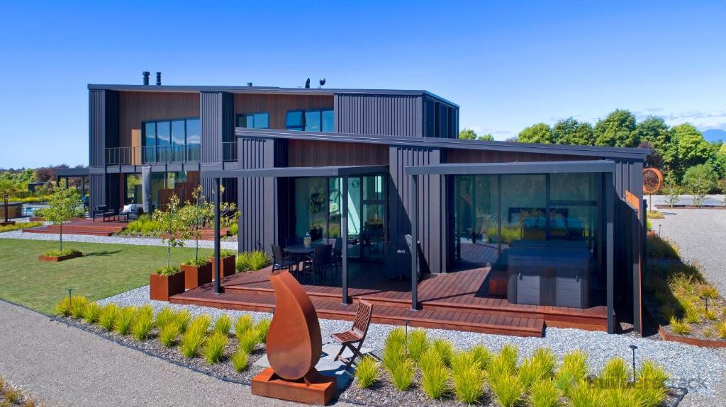 Hard And Soft Landscaping