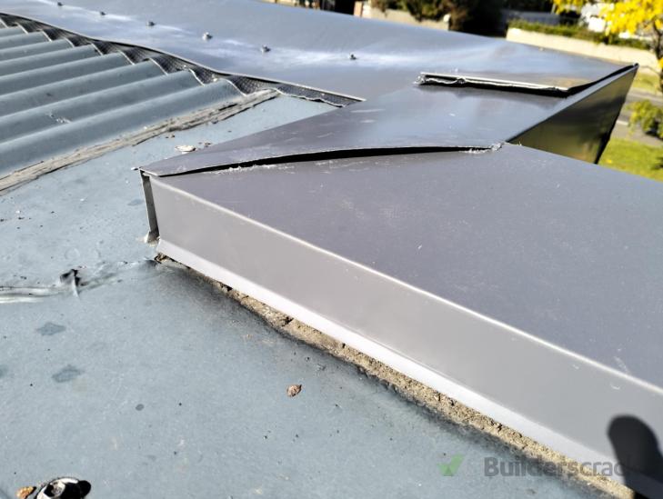 Replace Parapet Flashing (#1079106) | Builderscrack