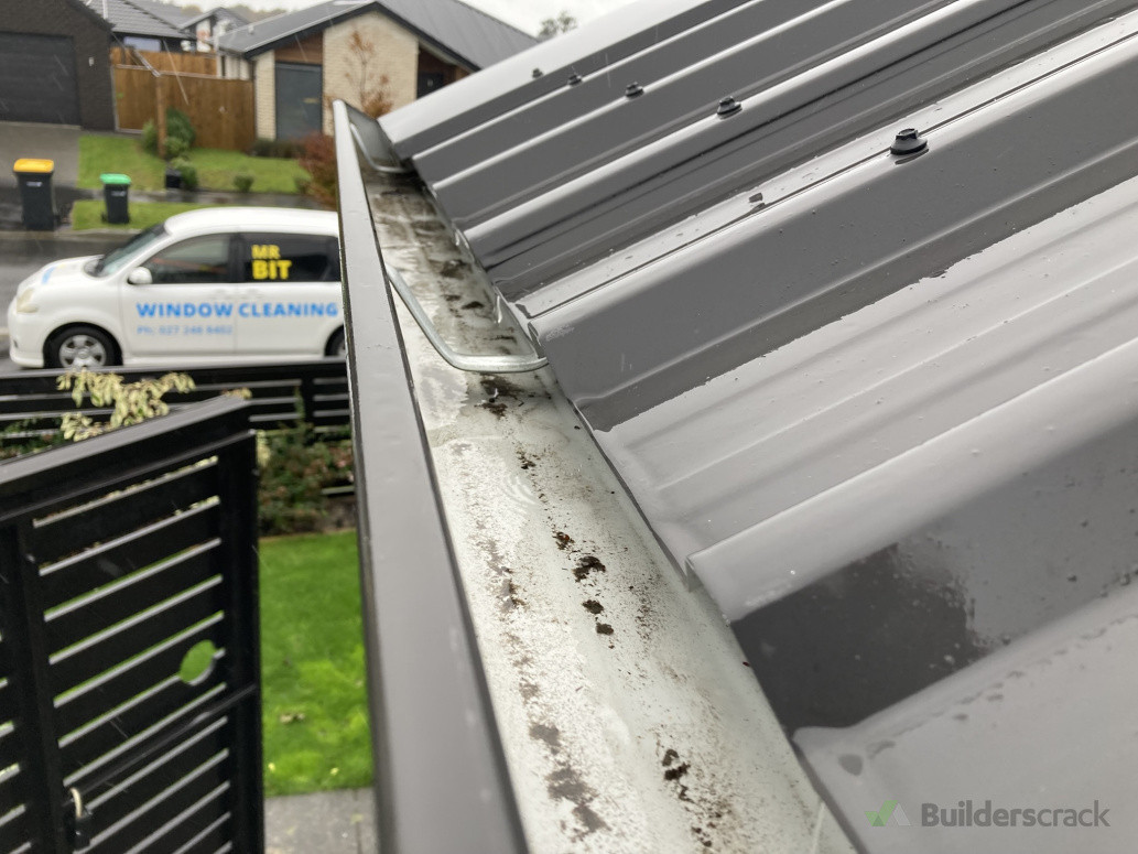 Gutter Clearing & Cleaning