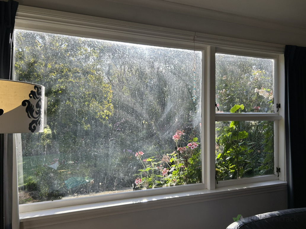 Homestead Lounge - Before