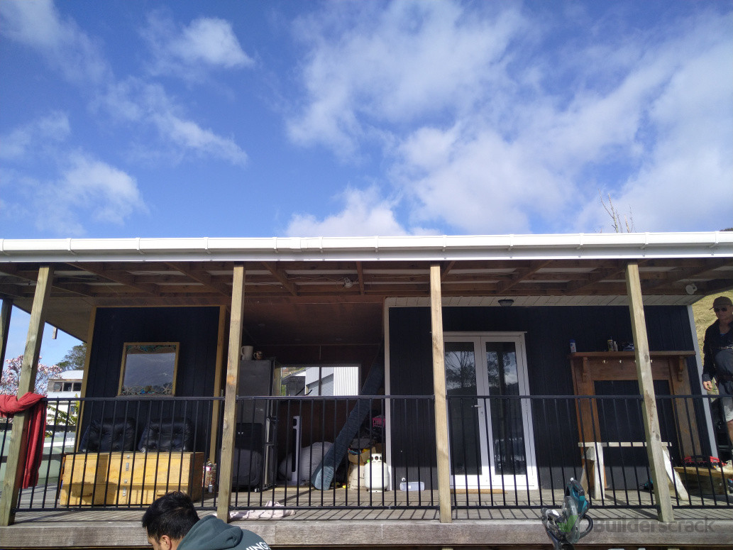 Bach,tiny homes,cabins + deck and roof