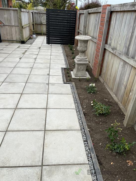 Landscaping of small front and side yard (#1088257) | Builderscrack