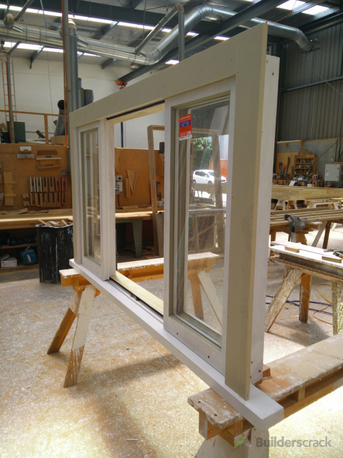 Solid Window Bifold – Crafted Entirely from Scratch