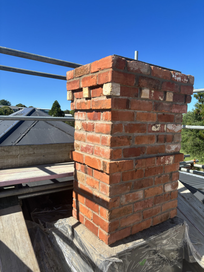 Brick-slip chimney