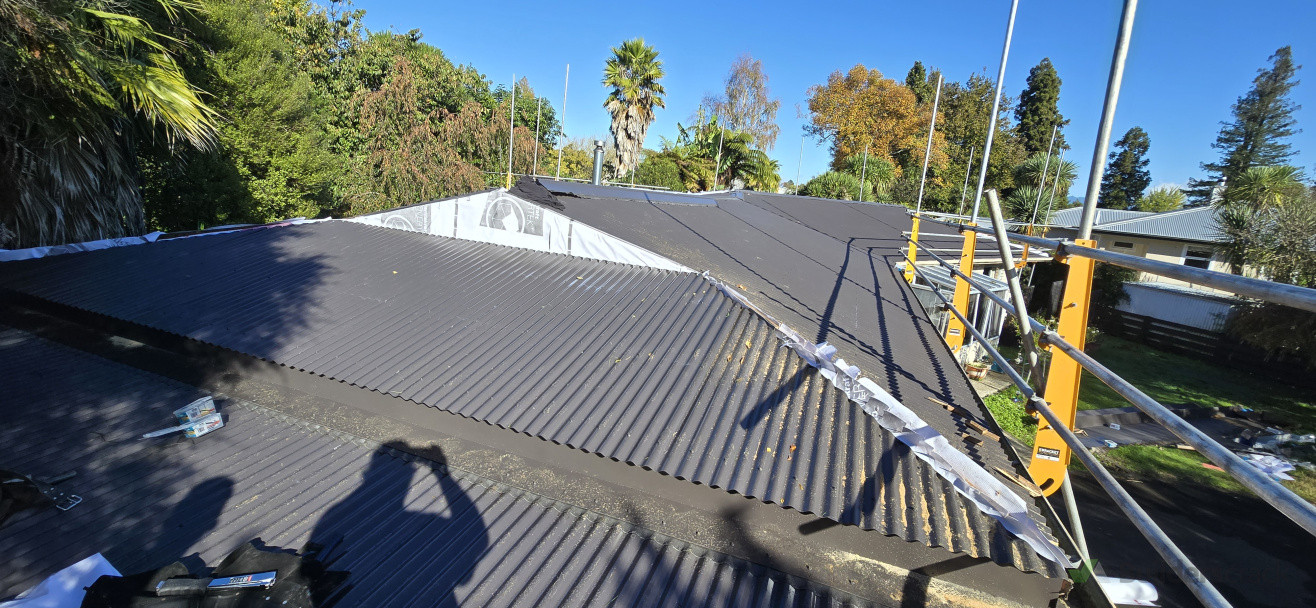 Longrun only descromatic tile to iron te awamutu