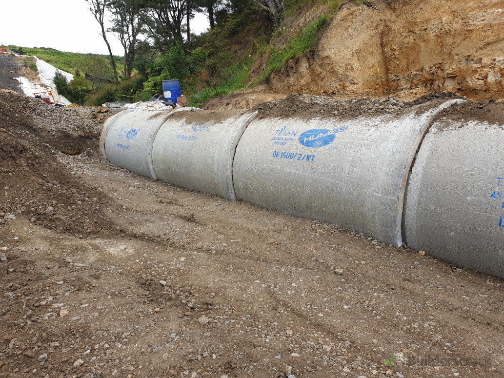 1500mm pipes for stream diversion
