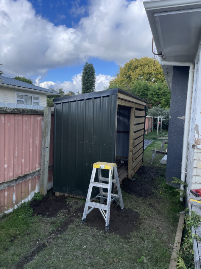 New built to suite firewood shed, colour steel and h3.2 framing