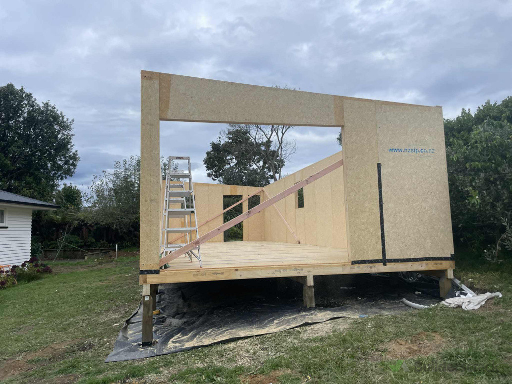 Fron entrance opening