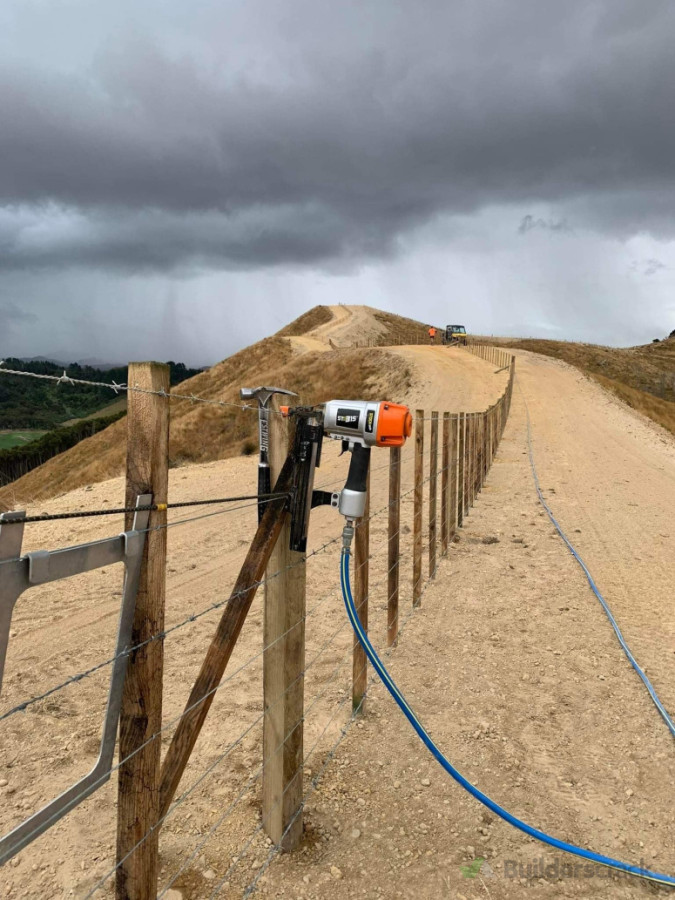 7 Wire Post & Batten