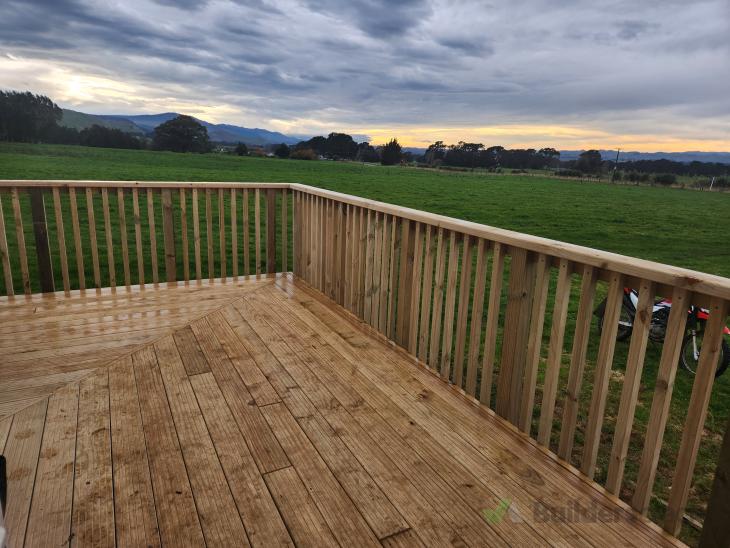 Build a new wooden deck (#1099826) | Builderscrack