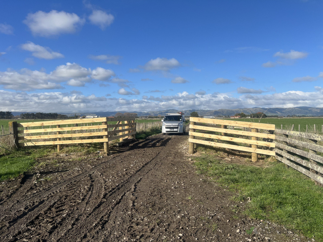 stock bridge to keep stock out of waterways