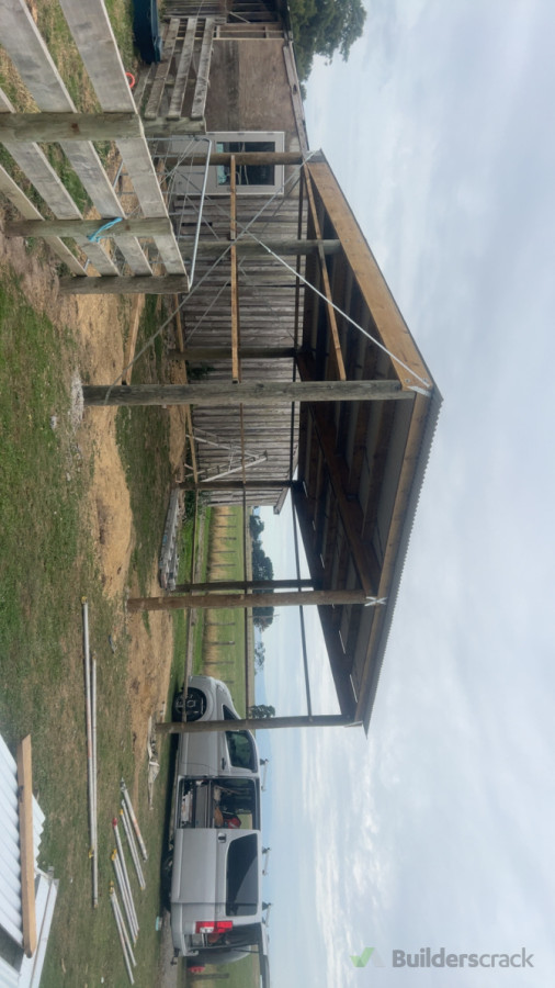 pole shed in stages before cladding